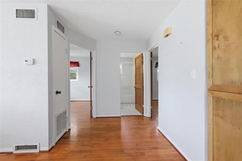Commercial property in Edgewater, Florida 114.27 sq.m. № 2393410 - photo 17