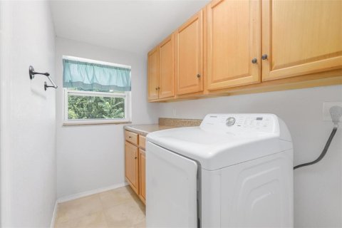 Commercial property in Edgewater, Florida 114.27 sq.m. № 2393410 - photo 28