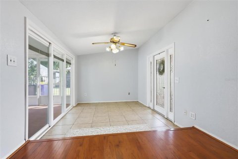 Commercial property in Edgewater, Florida 114.27 sq.m. № 2393410 - photo 14