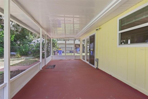Commercial property in Edgewater, Florida 114.27 sq.m. № 2393410 - photo 30