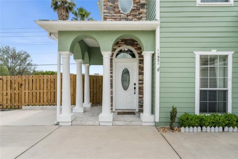 Casa en venta en Gainesville, Florida, 4 dormitorios, 218.41 m2 № 1650559 - foto 3