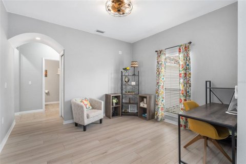 Casa en venta en Gainesville, Florida, 4 dormitorios, 218.41 m2 № 1650559 - foto 7
