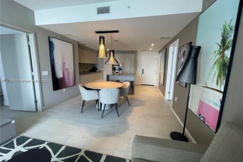 Condo in Hollywood, Florida, 2 bedrooms  № 1756474 - photo 2