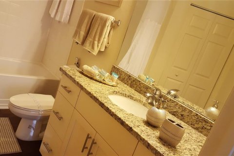 Touwnhouse à vendre à Kissimmee, Floride: 4 chambres, 157.38 m2 № 1885781 - photo 13