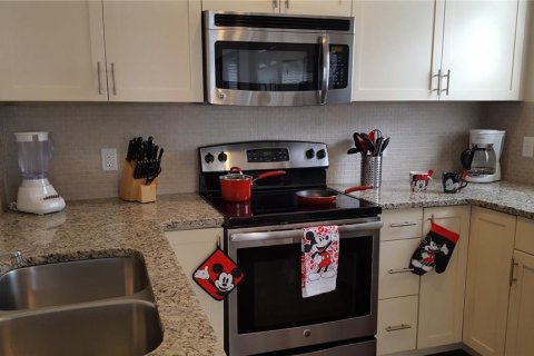 Touwnhouse à vendre à Kissimmee, Floride: 4 chambres, 157.38 m2 № 1885781 - photo 8