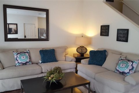 Touwnhouse à vendre à Kissimmee, Floride: 4 chambres, 157.38 m2 № 1885781 - photo 4
