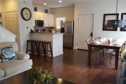 Touwnhouse à vendre à Kissimmee, Floride: 4 chambres, 157.38 m2 № 1885781 - photo 7