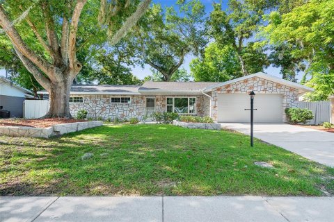 House in Port Orange, Florida 3 bedrooms, 151.71 sq.m. № 2117196