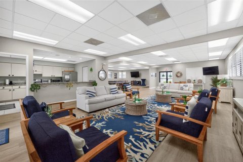 Condo in Punta Gorda, Florida, 2 bedrooms № 2103536 - photo 3