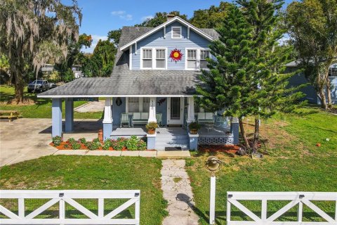House in Seffner, Florida 3 bedrooms, 143.35 sq.m. № 1219951 - photo 1
