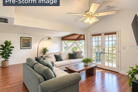 Immobilier commercial à vendre à Treasure Island, Floride: 6 chambres, 282.14 m2 № 2371026 - photo 10