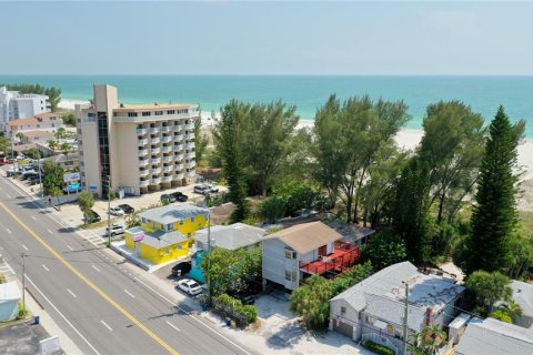 Immobilier commercial à vendre à Treasure Island, Floride: 6 chambres, 282.14 m2 № 2371026 - photo 24
