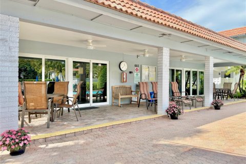 Copropriété à vendre à Oakland Park, Floride: 2 chambres, 107.4 m2 № 2082249 - photo 24