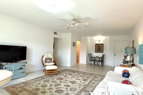 Copropriété à vendre à Oakland Park, Floride: 2 chambres, 107.4 m2 № 2082249 - photo 18