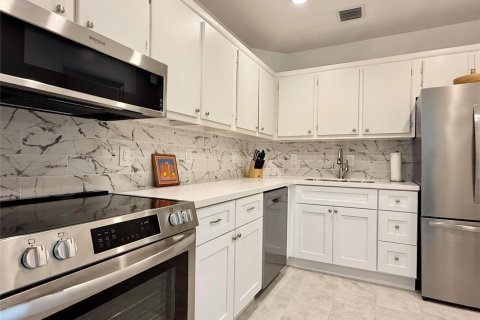Copropriété à vendre à Oakland Park, Floride: 2 chambres, 107.4 m2 № 2082249 - photo 8