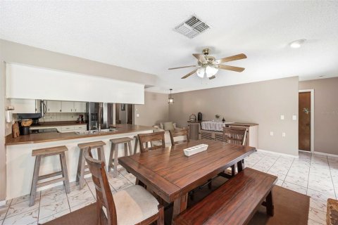 Villa ou maison à vendre à Spring Hill, Floride: 3 chambres, 173.73 m2 № 2225580 - photo 11