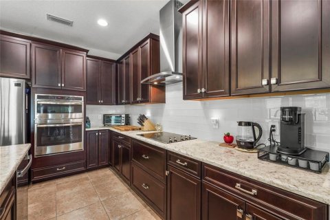 House in Ellenton, Florida 5 bedrooms, 281.22 sq.m. № 1687579 - photo 10