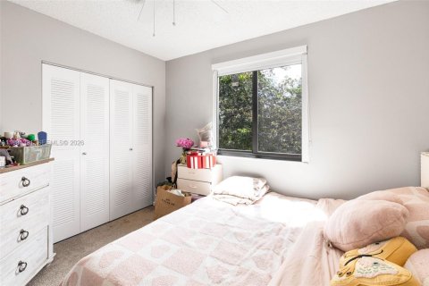 Casa en venta en Miramar, Florida, 3 dormitorios, 197.6 m2 № 2049760 - foto 13