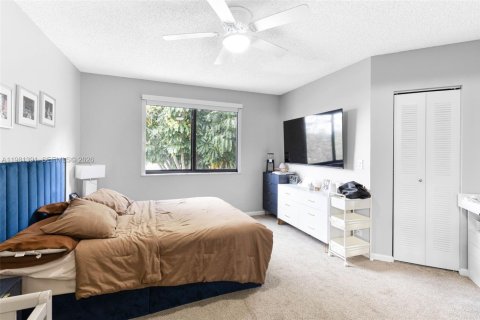 Casa en venta en Miramar, Florida, 3 dormitorios, 197.6 m2 № 2049760 - foto 10