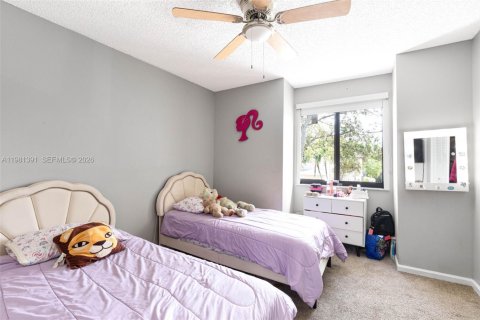 Casa en venta en Miramar, Florida, 3 dormitorios, 197.6 m2 № 2049760 - foto 15