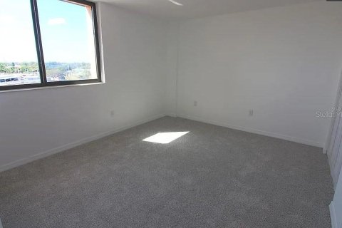 Condominio en alquiler en Port Charlotte, Florida, 1 dormitorio, 58.9 m2 № 1771792 - foto 5