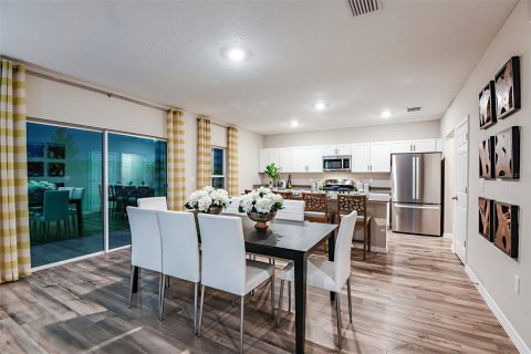 Villa ou maison à vendre à Haines City, Floride: 5 chambres, 268.3 m2 № 1740373 - photo 20