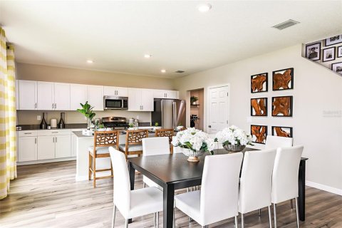 Villa ou maison à vendre à Haines City, Floride: 5 chambres, 268.3 m2 № 1740373 - photo 6