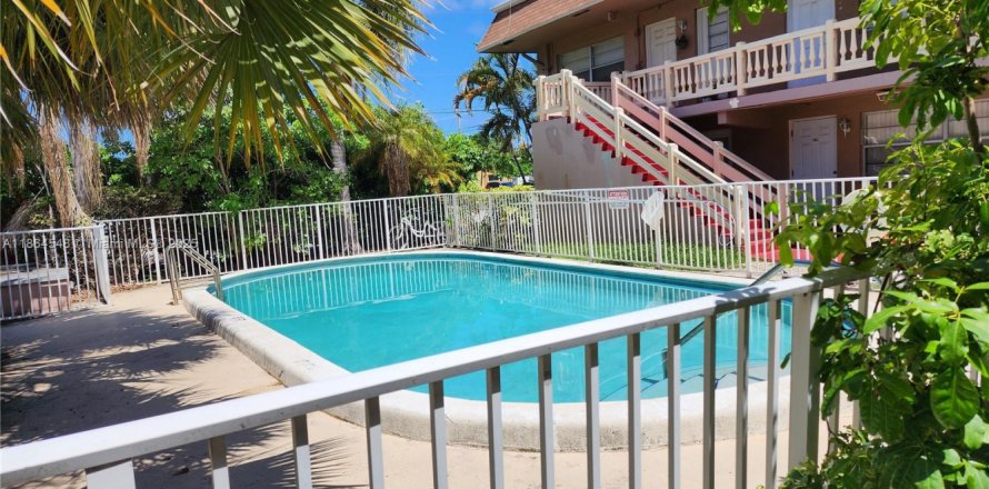 Condo à Pompano Beach, Floride, 1 chambre № 1892805