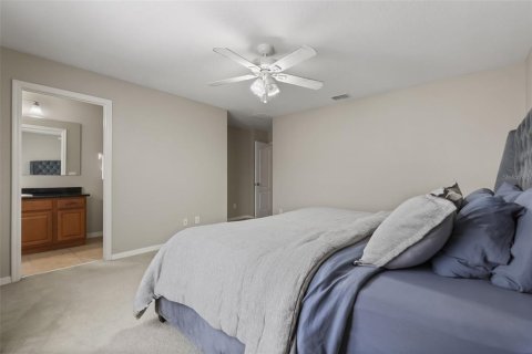 House in Kissimmee, Florida 5 bedrooms, 341.88 sq.m. № 2204132 - photo 26