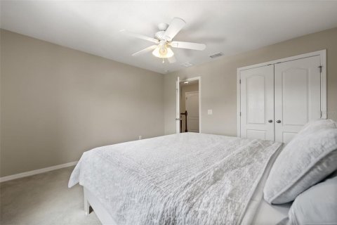 House in Kissimmee, Florida 5 bedrooms, 341.88 sq.m. № 2204132 - photo 19