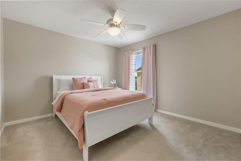 House in Kissimmee, Florida 5 bedrooms, 341.88 sq.m. № 2204132 - photo 20