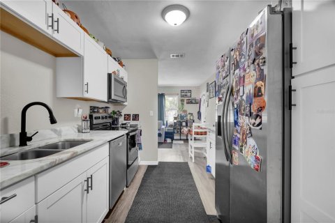Casa en venta en Orlando, Florida, 3 dormitorios, 82.13 m2 № 2386576 - foto 6