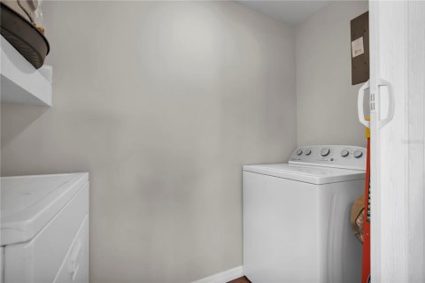 Casa en venta en Orlando, Florida, 3 dormitorios, 82.13 m2 № 2386576 - foto 16