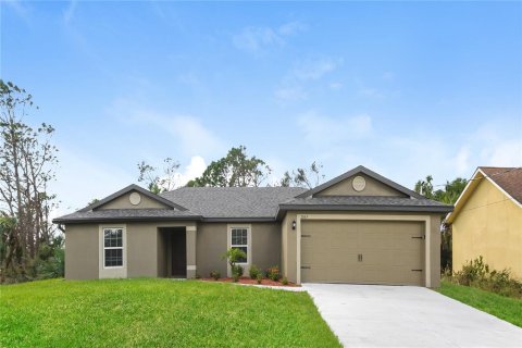 House in North Port, Florida 3 bedrooms, 136.01 sq.m. № 2229405