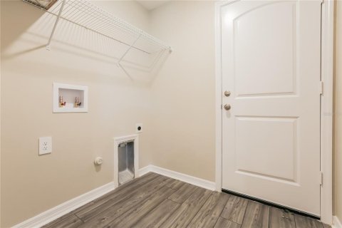 House in North Port, Florida 3 bedrooms, 136.01 sq.m. № 2229405 - photo 13