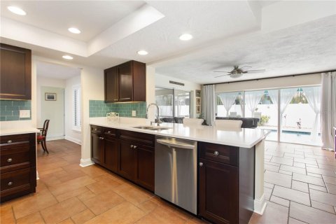 Casa en venta en Belleair Beach, Florida, 3 dormitorios, 175.59 m2 № 1531393 - foto 16