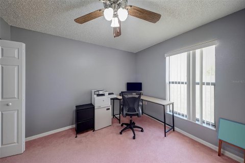 House in Kissimmee, Florida 3 bedrooms, 135.27 sq.m. № 1837444 - photo 13