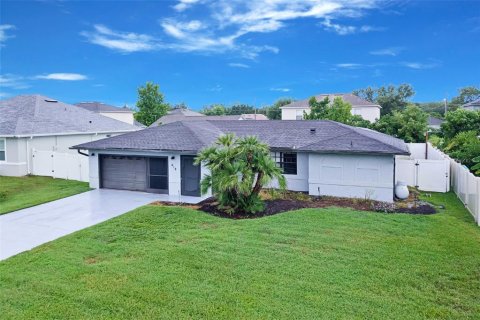 House in Kissimmee, Florida 3 bedrooms, 135.27 sq.m. № 1837444 - photo 21