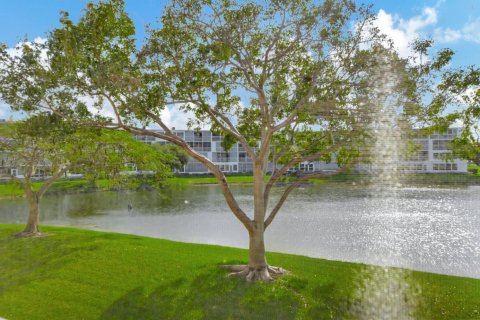 Condominio en venta en Boca Raton, Florida, 2 dormitorios, 83.24 m2 № 990507 - foto 1