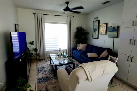 Appartement à louer à Kissimmee, Floride: 1 chambre, 162.02 m2 № 1853948 - photo 5