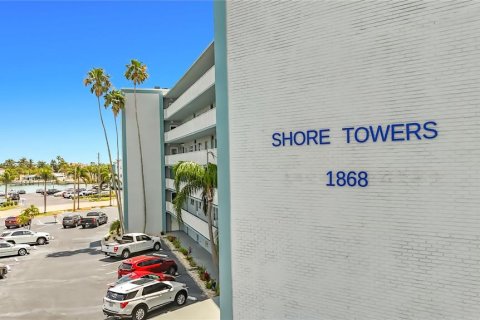 Condo in South Pasadena, Florida, 2 bedrooms  № 2289874