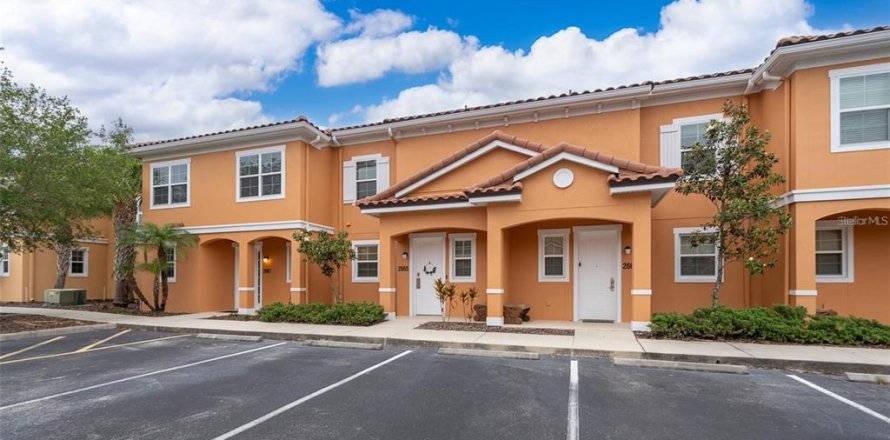 Townhouse in Kissimmee, Florida 2 bedrooms, 125.42 sq.m. № 2102989
