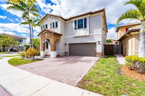 Casa en Homestead, Florida 5 dormitorios, 315.77 m2 № 2028002