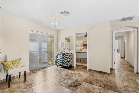 House in Cocoa Beach, Florida 4 bedrooms, 331.29 sq.m. № 1718386 - photo 7