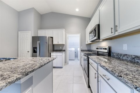 House in Punta Gorda, Florida 4 bedrooms, 168.15 sq.m. № 1843028 - photo 13