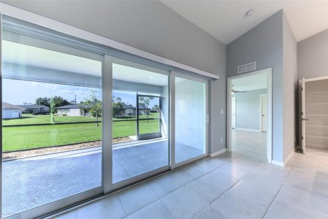 House in Punta Gorda, Florida 4 bedrooms, 168.15 sq.m. № 1843028 - photo 23