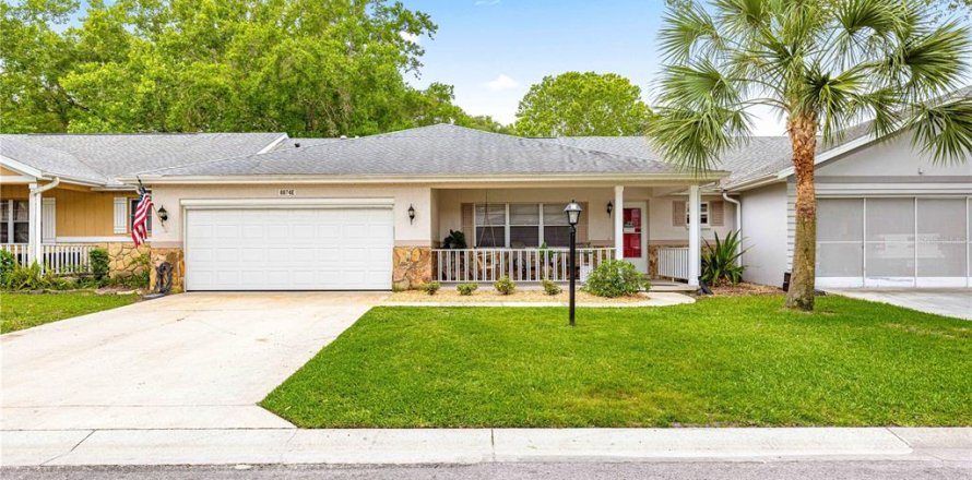 House in Ocala, Florida 2 bedrooms, 163.6 sq.m. № 1679320