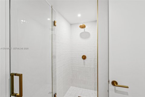 Condominio en venta en Miami, Florida, 2 dormitorios, 82.03 m2 № 2169386 - foto 28