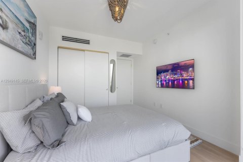 Condominio en venta en Miami, Florida, 2 dormitorios, 82.03 m2 № 2169386 - foto 23