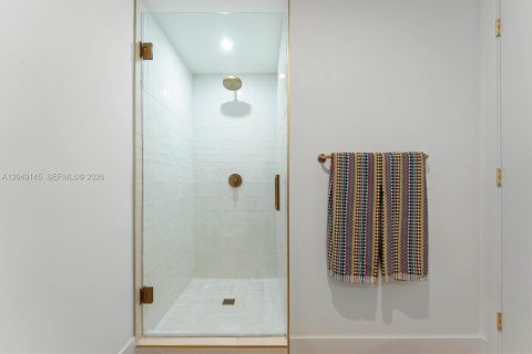 Condominio en venta en Miami, Florida, 2 dormitorios, 82.03 m2 № 2169386 - foto 27